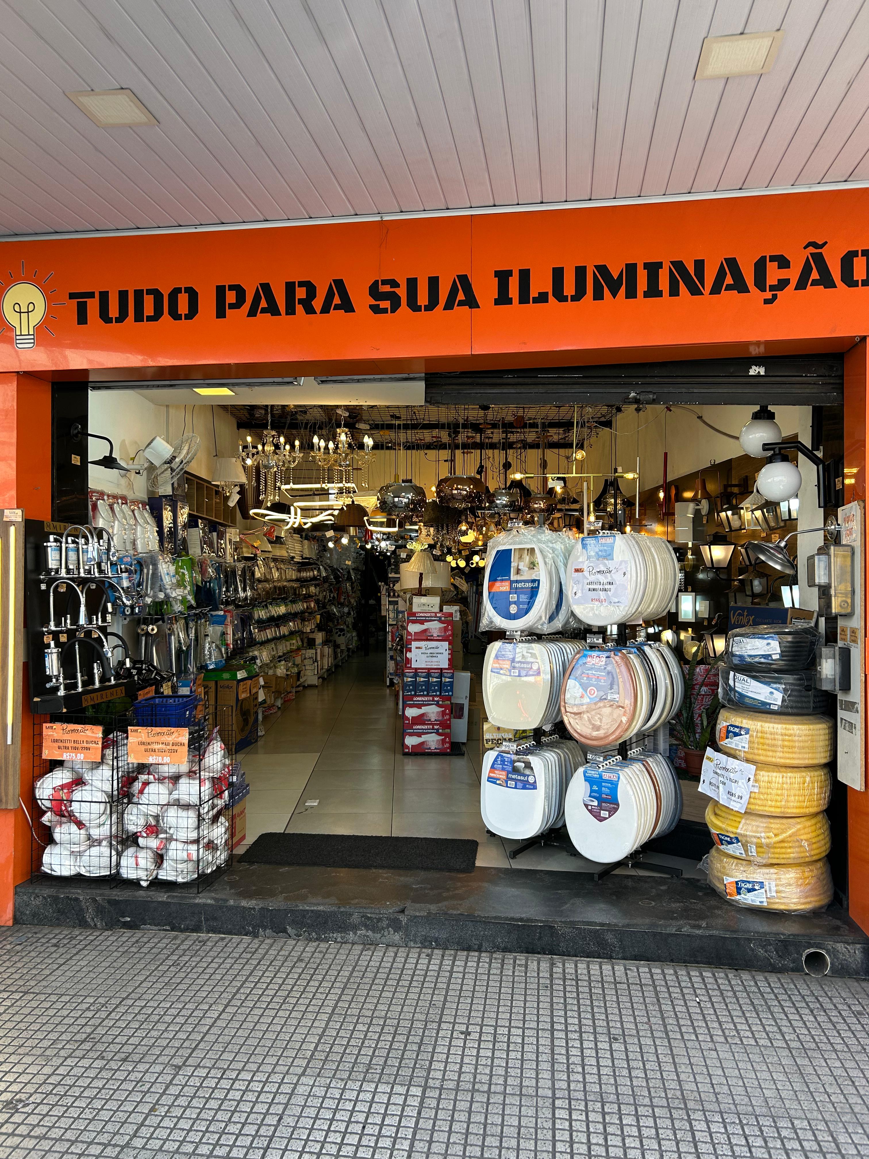 Fachada da Lux Elétrica e Iluminação